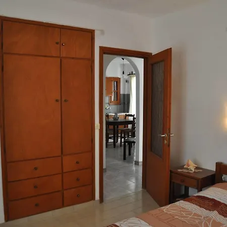 Michalis Near The Beaches With Sea View فندق 3*