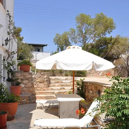 فندق Michalis Near The Beaches With Sea View باروس